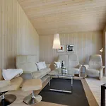 Ebbi - 36km From The Sea By Interhome *
