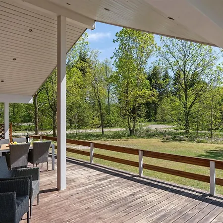 Ebbi - 36km From The Sea By Interhome *