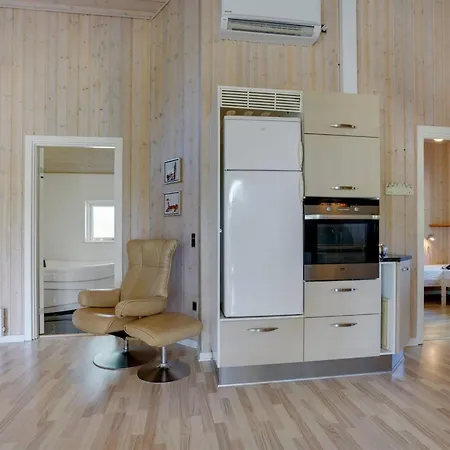 Ebbi - 36km From The Sea By Interhome بيت للعطل