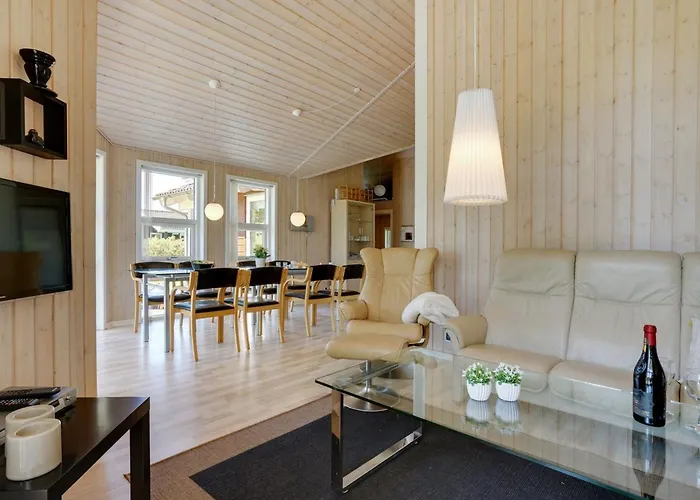 Ebbi - 36km From The Sea By Interhome