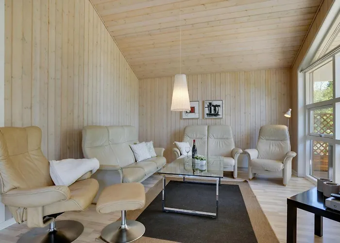 Ebbi - 36km From The Sea By Interhome *